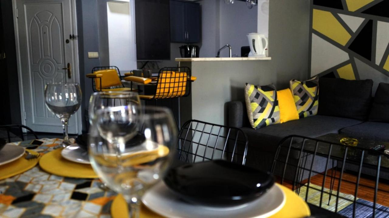 Apartamento Sweet House In The Heart Of Estambul Exterior foto